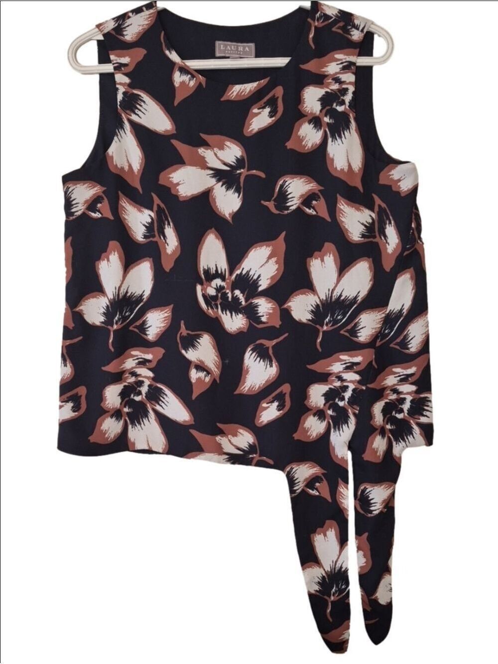Laura Petites Sleeveless Floral Faux-Wrap Blouse